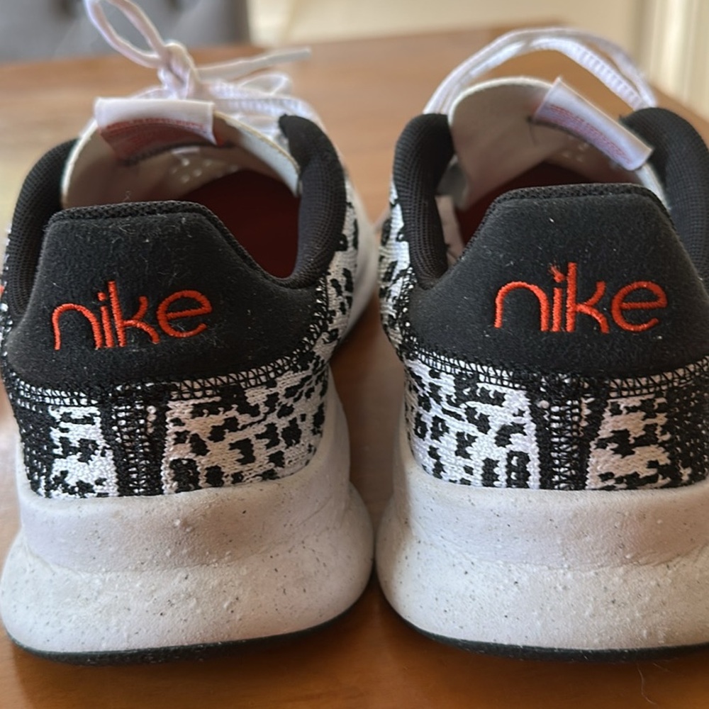 Nike
Women's SuperRep Go 3 Next Nature Fly Knit Training Sneakers - Picture 3 of 6